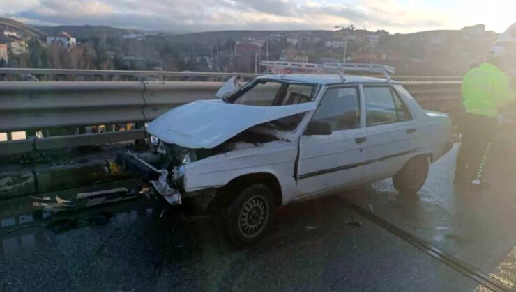 Ankara’da İki Farklı Trafik Kazasında 4 Kişi Yaralandı